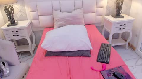 Snapshot of nastya_fantasy chatting on January 22, 2025, 5:28 pm Nastya online show from January 22, 2025, 5:28 pm