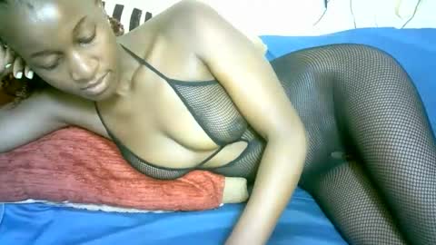 Snapshot of nastyafrika chatting on November 24, 2025, 5:40 am Marie online show from November 24, 2025, 5:40 am