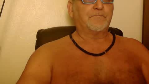 Daddy online show from January 8, 2025, 4:44 am