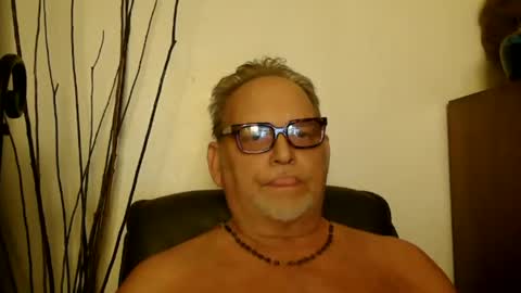 Daddy online show from January 23, 2025, 6:49 am