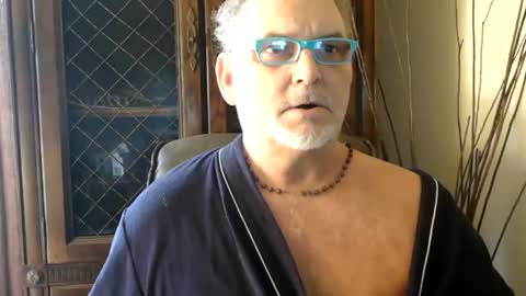 Daddy online show from March 8, 2025, 3:45 pm