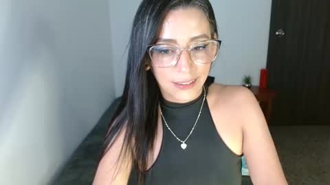 Snapshot of nat4youlove chatting on March 1, 2025, 3:53 am nathalia online show from March 1, 2025, 3:53 am