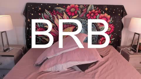 Snapshot of nataasha1 chatting on December 3, 2024, 1:43 pm Natttttttttttttttt online show from December 3, 2024, 1:43 pm