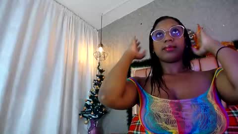 Snapshot of natali___ chatting on December 26, 2024, 12:16 pm NATALI KIDMAN online show from December 26, 2024, 12:16 pm