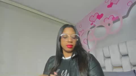 Snapshot of natali___ chatting on March 8, 2025, 12:20 pm NATALI KIDMAN online show from March 8, 2025, 12:20 pm