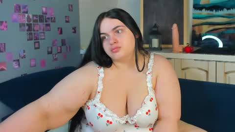 Natali online show from July 18, 2026, 1:10 am