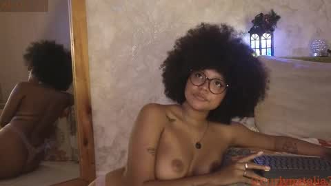 Snapshot of natalia_curlyx chatting on February 10, 2025, 1:24 am natalia_curlyx online show from February 10, 2025, 1:24 am