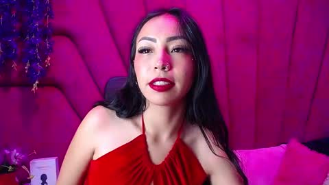 natalia pinkk online show from November 21, 2025, 1:54 pm