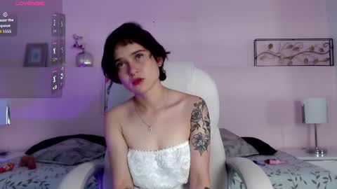 Natalia online show from June 15, 2026, 2:03 am