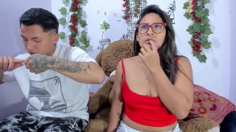 Snapshot of nataliaandjulliam chatting on November 10, 2025, 6:34 am nataliaandjulliam online show from November 10, 2025, 6:34 am