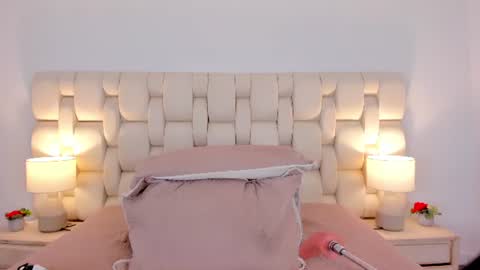 Snapshot of nataliacollinslim chatting on July 16, 2026, 2:39 am Natalia online show from July 16, 2026, 2:39 am