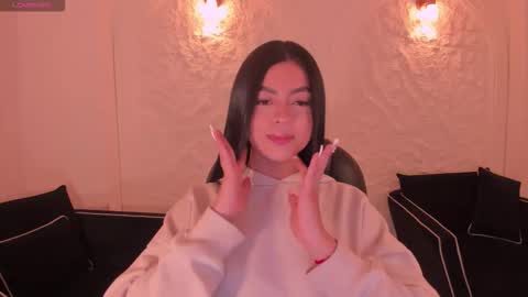 Snapshot of nataliagaret chatting on November 17, 2025, 5:13 am Nata online show from November 17, 2025, 5:13 am