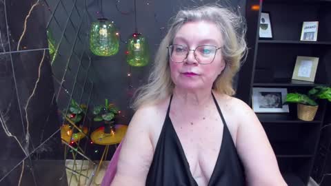 Snapshot of natalicloud chatting on December 26, 2024, 7:49 pm NataliCloud online show from December 26, 2024, 7:49 pm