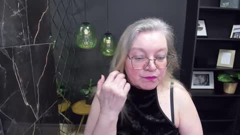 Snapshot of natalicloud chatting on February 23, 2025, 1:10 pm NataliCloud online show from February 23, 2025, 1:10 pm