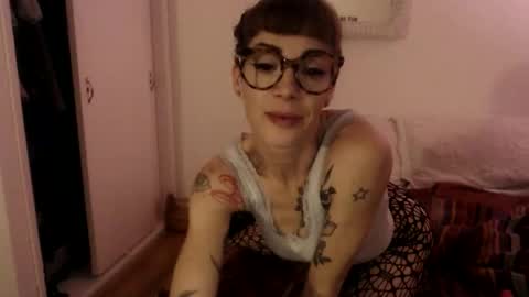 Snapshot of natalie6vmu chatting on November 23, 2025, 8:03 am Natalie Six online show from November 23, 2025, 8:03 am