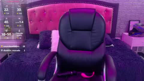 natalie  online show from February 3, 2026, 6:22 am