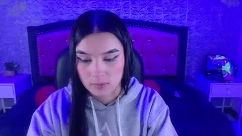 natalie  online show from March 2, 2026, 3:41 am