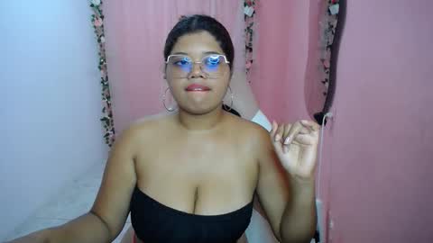 Snapshot of natalie_tits1 chatting on October 29, 2025, 9:38 pm natalie_tits1 online show from October 29, 2025, 9:38 pm