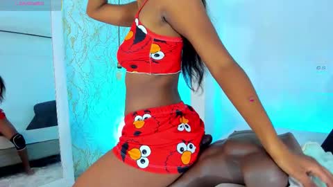 NATALIE online show from October 23, 2025, 12:48 pm