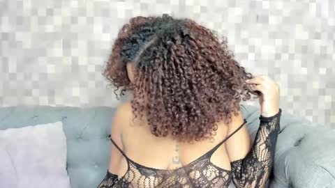 Snapshot of nataly_velez chatting on October 24, 2025, 8:16 pm Naty online show from October 24, 2025, 8:16 pm