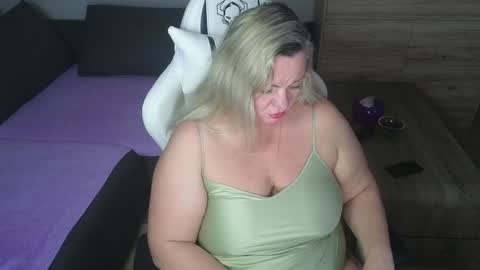 Snapshot of natascha1202 chatting on December 15, 2024, 8:15 pm Natalli online show from December 15, 2024, 8:15 pm