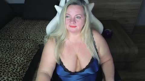 Snapshot of natascha1202 chatting on January 18, 2025, 10:17 pm Natalli online show from January 18, 2025, 10:17 pm