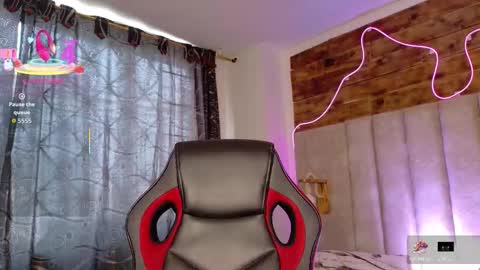 Snapshot of natasha__black chatting on November 30, 2025, 7:29 pm Natasha online show from November 30, 2025, 7:29 pm