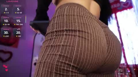 Natasha Sccott online show from February 19, 2026, 6:37 pm