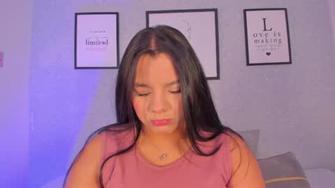 Snapshot of natasha_harpper chatting on June 22, 2026, 12:35 pm Natasha online show from June 22, 2026, 12:35 pm