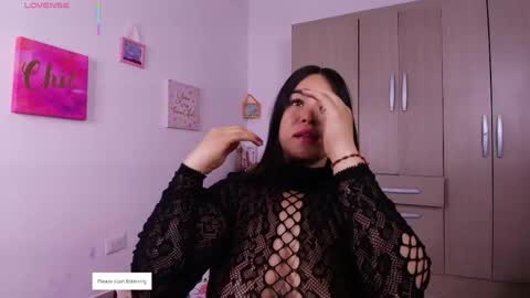 natasha_klump online show from May 27, 2026, 10:01 am