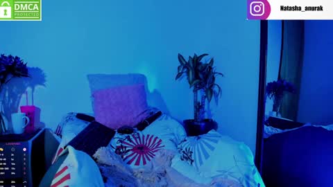 Natasha Anurak online show from February 5, 2025, 1:26 am