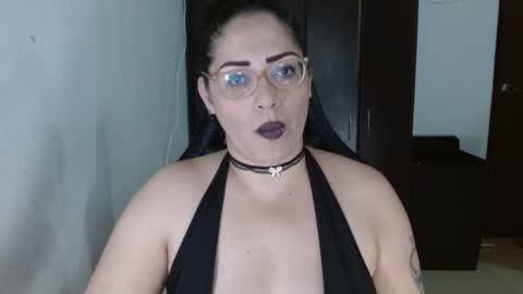 Natasha Smithe  online show from January 11, 2026, 11:54 pm