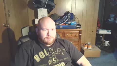 Snapshot of nate_b99 chatting on December 21, 2025, 8:38 pm Nate online show from December 21, 2025, 8:38 pm