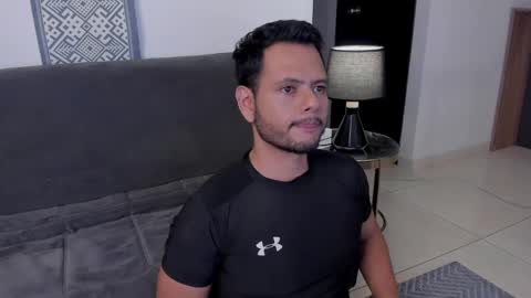 Snapshot of nate_ocean chatting on December 31, 2024, 3:45 am Nate Ocean online show from December 31, 2024, 3:45 am