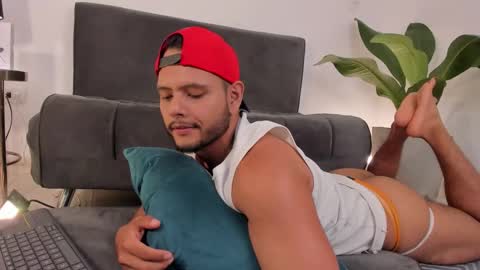 Snapshot of nate_ocean chatting on March 1, 2025, 11:58 pm Nate Ocean online show from March 1, 2025, 11:58 pm