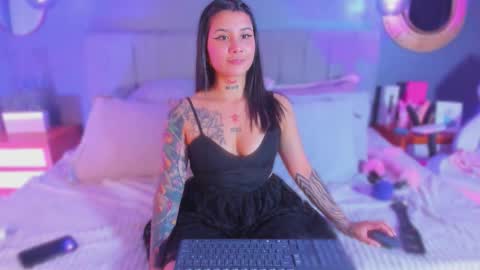 Snapshot of nathalia_stone_ chatting on February 1, 2026, 12:53 am nathalia stone online show from February 1, 2026, 12:53 am