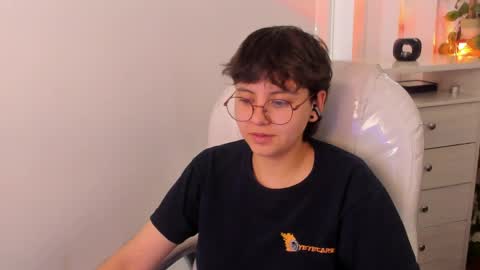 Snapshot of nathalyy_ds chatting on May 6, 2026, 4:12 pm nathalyy_ds online show from May 6, 2026, 4:12 pm
