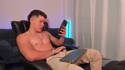 Nathan online show from September 21, 2025, 7:37 pm