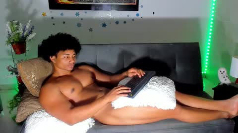 Snapshot of nathan_sexy247 chatting on March 1, 2026, 3:30 am Nathan online show from March 1, 2026, 3:30 am