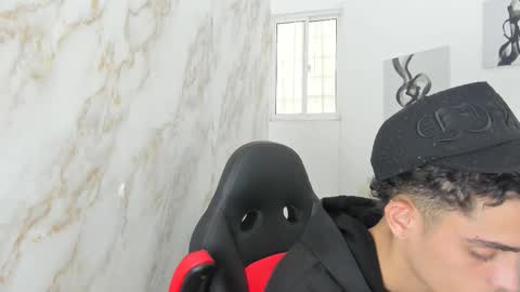 Snapshot of nathan_shimmer chatting on September 21, 2025, 8:32 pm nathan_shimmer online show from September 21, 2025, 8:32 pm