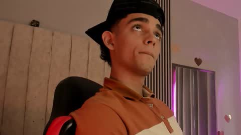 Snapshot of nathan_shimmer chatting on November 3, 2025, 1:12 pm nathan_shimmer online show from November 3, 2025, 1:12 pm