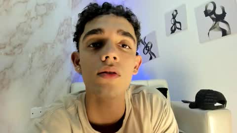 Snapshot of nathan_shimmer chatting on November 7, 2025, 1:00 pm nathan_shimmer online show from November 7, 2025, 1:00 pm