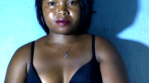 Snapshot of nathy02 chatting on February 24, 2025, 8:47 pm Nathy online show from February 24, 2025, 8:47 pm