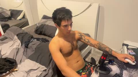 Snapshot of native_boy2 chatting on April 30, 2026, 4:30 am native_boy2 online show from April 30, 2026, 4:30 am