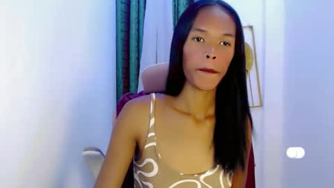 Snapshot of native_princess1 chatting on October 18, 2025, 10:38 am native_princess1 online show from October 18, 2025, 10:38 am