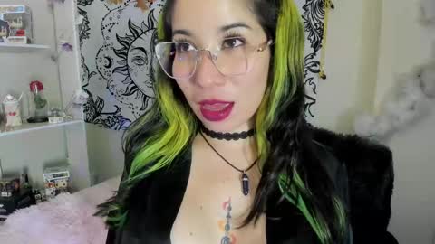 Nat  online show from September 23, 2025, 12:35 am