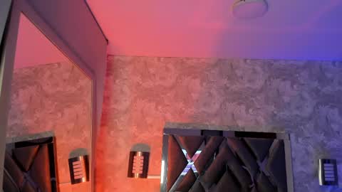 Snapshot of natt_collins chatting on April 8, 2026, 3:28 am Natalia online show from April 8, 2026, 3:28 am