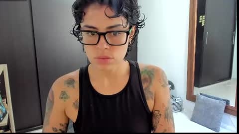 Snapshot of natt_op chatting on June 30, 2026, 2:40 pm natt_op online show from June 30, 2026, 2:40 pm