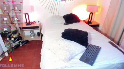 Snapshot of natta_smithh chatting on February 12, 2025, 6:08 am andrea Instagram..natta smithh online show from February 12, 2025, 6:08 am