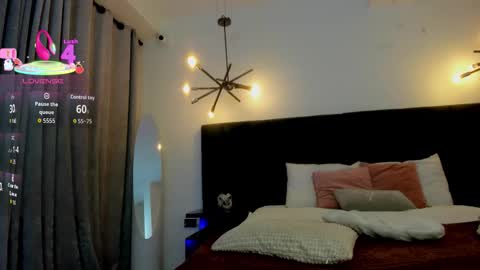 nattashaa online show from September 30, 2025, 11:26 am